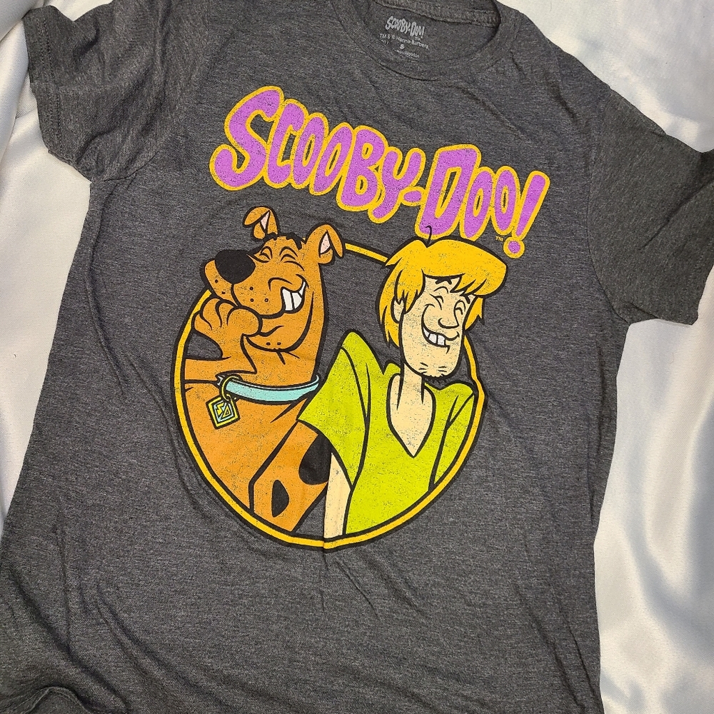 Scooby-Doo t-shirt size small